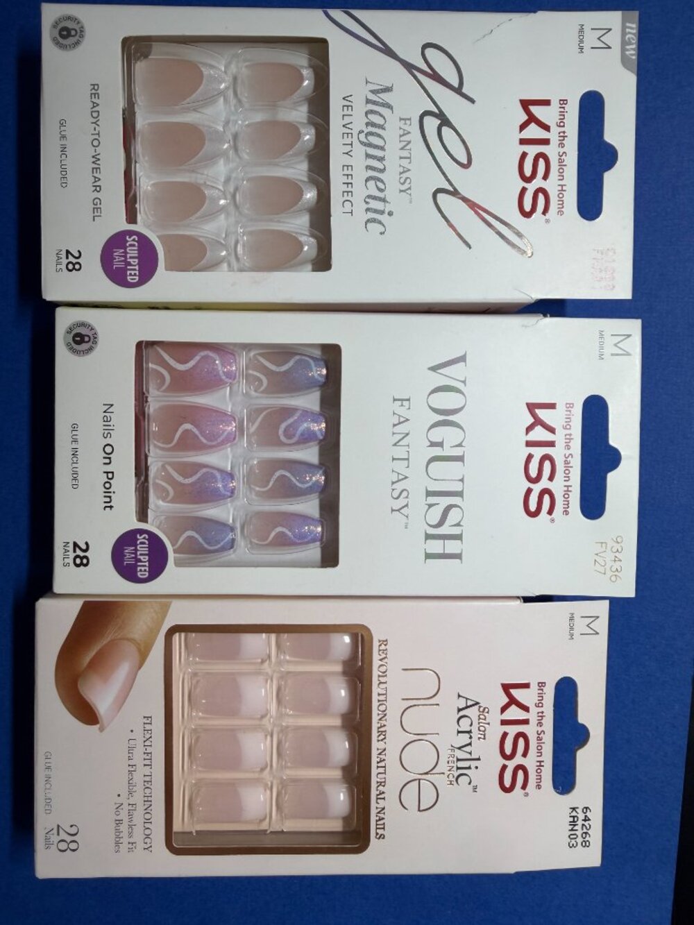 Mixed Lot of 18 Kiss Glamnetic Nailbliss Olive & June Nails - Picture 8 of 10